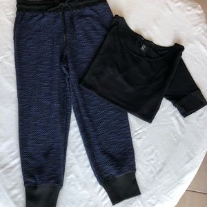 Cute crop pants and T-shirt.